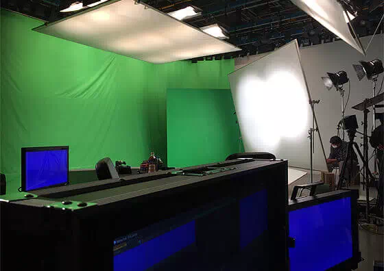 越後屋 浜町Bスタジオ にて-収録準備