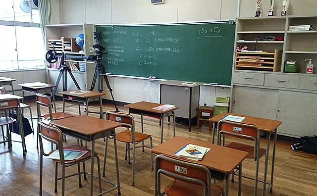 長南東小学校スタジオ 撮影風景