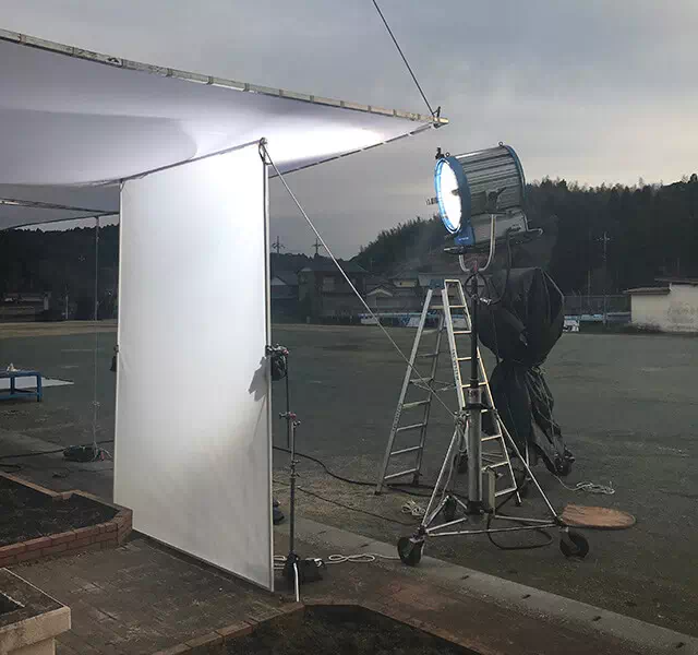 長南東小学校スタジオ 照明