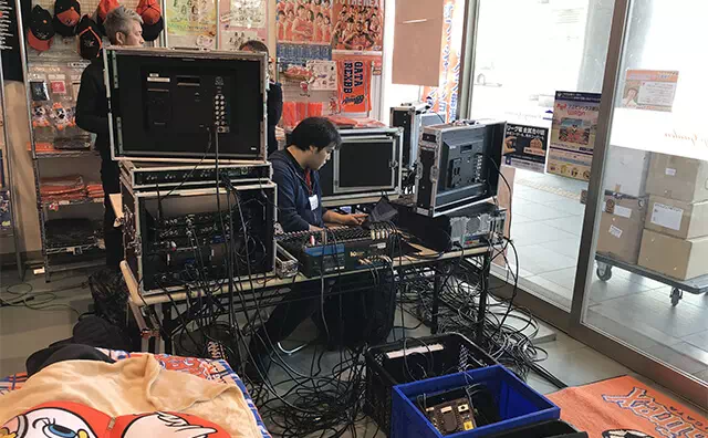 出張配信機材セッティング中