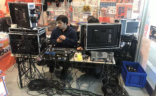 出張配信機材セッティング中