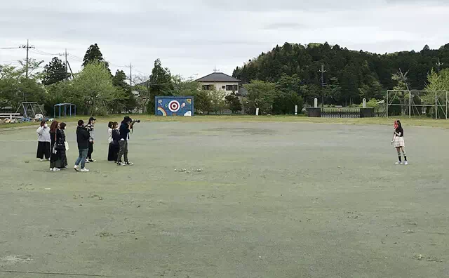 グラウンドで撮影