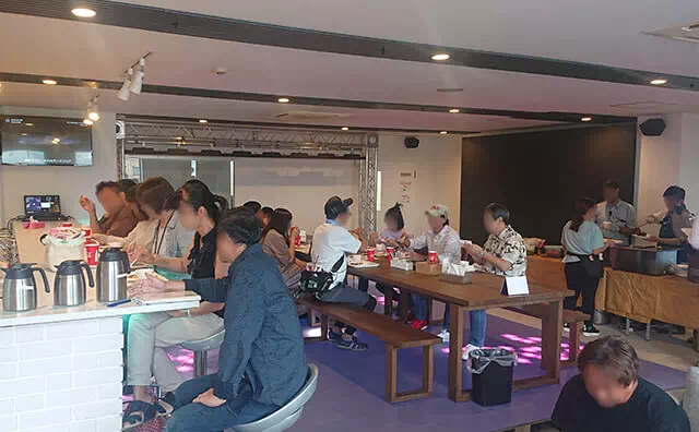 越後屋木場スタジオ ラウンジ