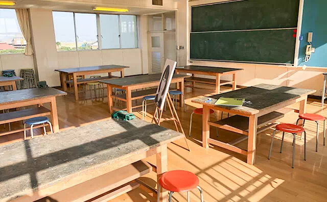金江津小学校スタジオ 図工室