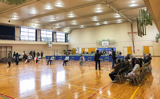 金江津小学校スタジオ 体育館