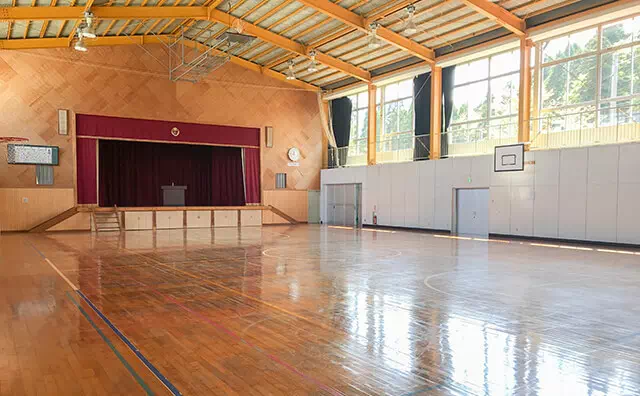 長南東小学校スタジオ 体育館