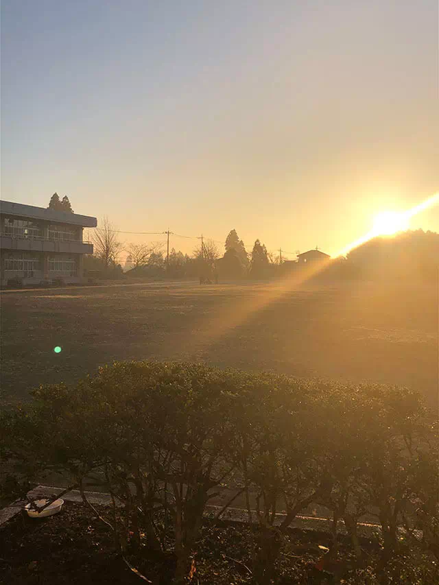 長南東小学校スタジオ グラウンド